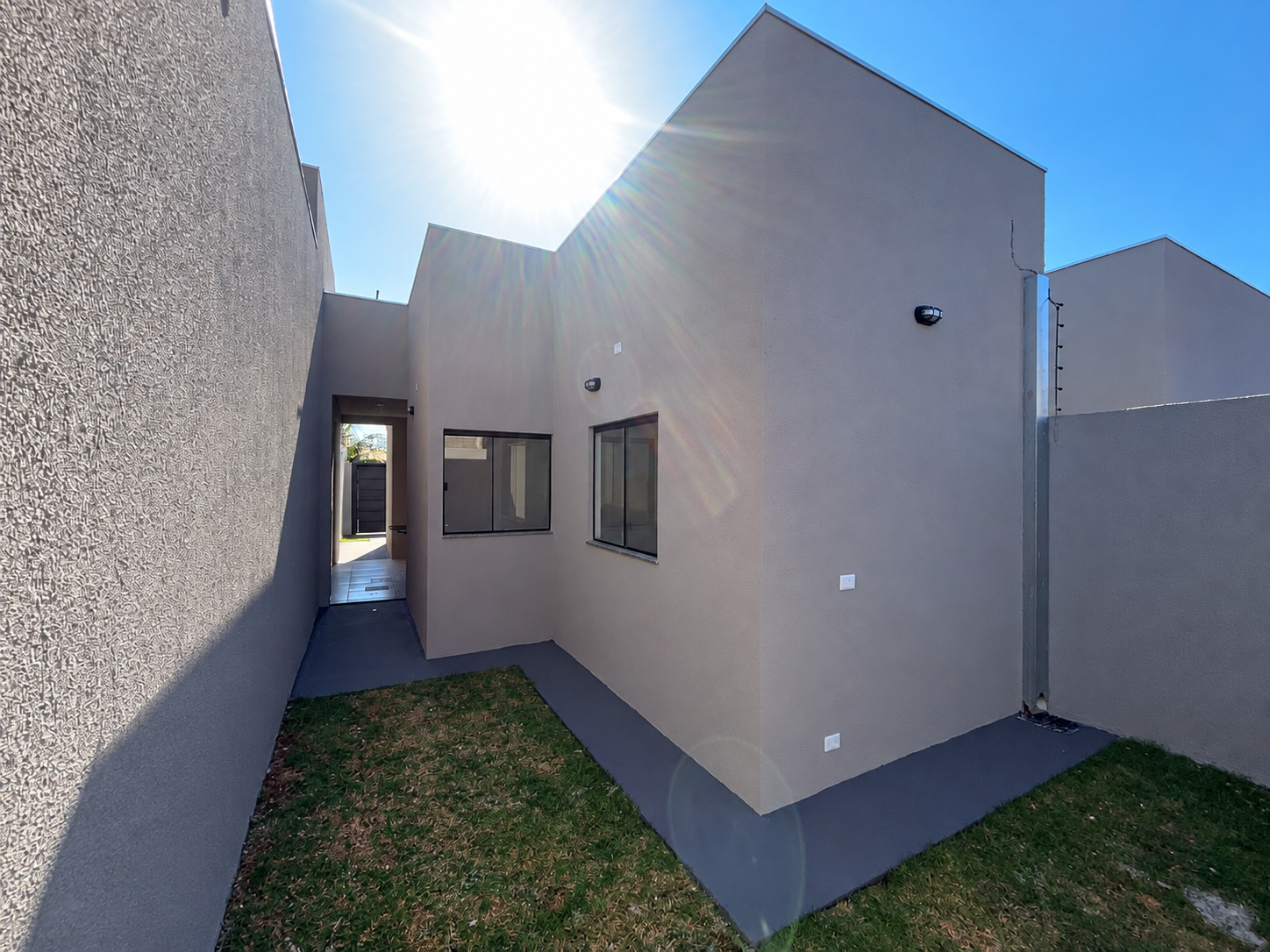 Área externa da casa — obra HABFOR